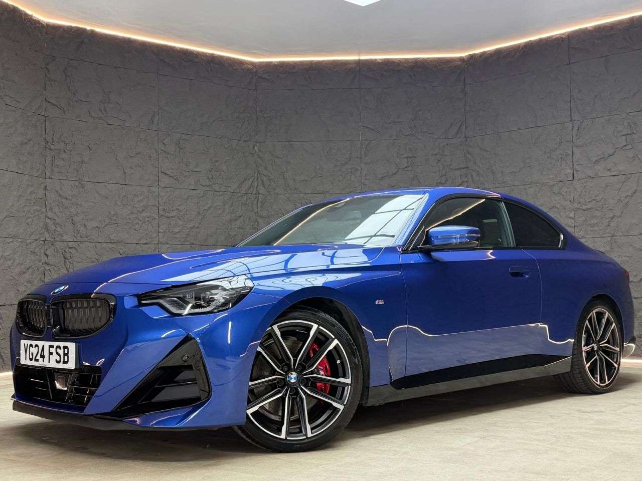 A 2024 BMW 2 SERIES 2.0 220i M Sport Coupe 2dr Petrol Auto Euro 6 (s/s) (184 ps) SUNROOF, M SPO A 2024 BMW 2 SERIES 2.0 220i M Sport Coupe 2dr Petrol Auto Euro 6 (s/s) (184 ps) SUNROOF, M SPO