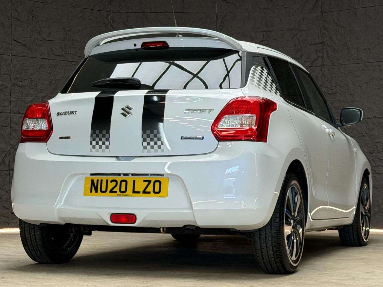 2020 SUZUKI SWIFT 2020 SUZUKI SWIFT