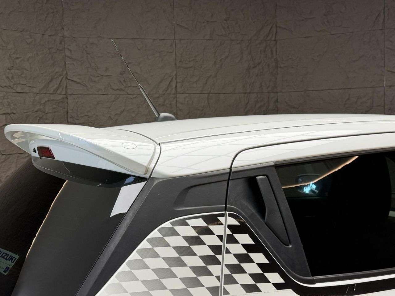 2020 SUZUKI SWIFT 2020 SUZUKI SWIFT