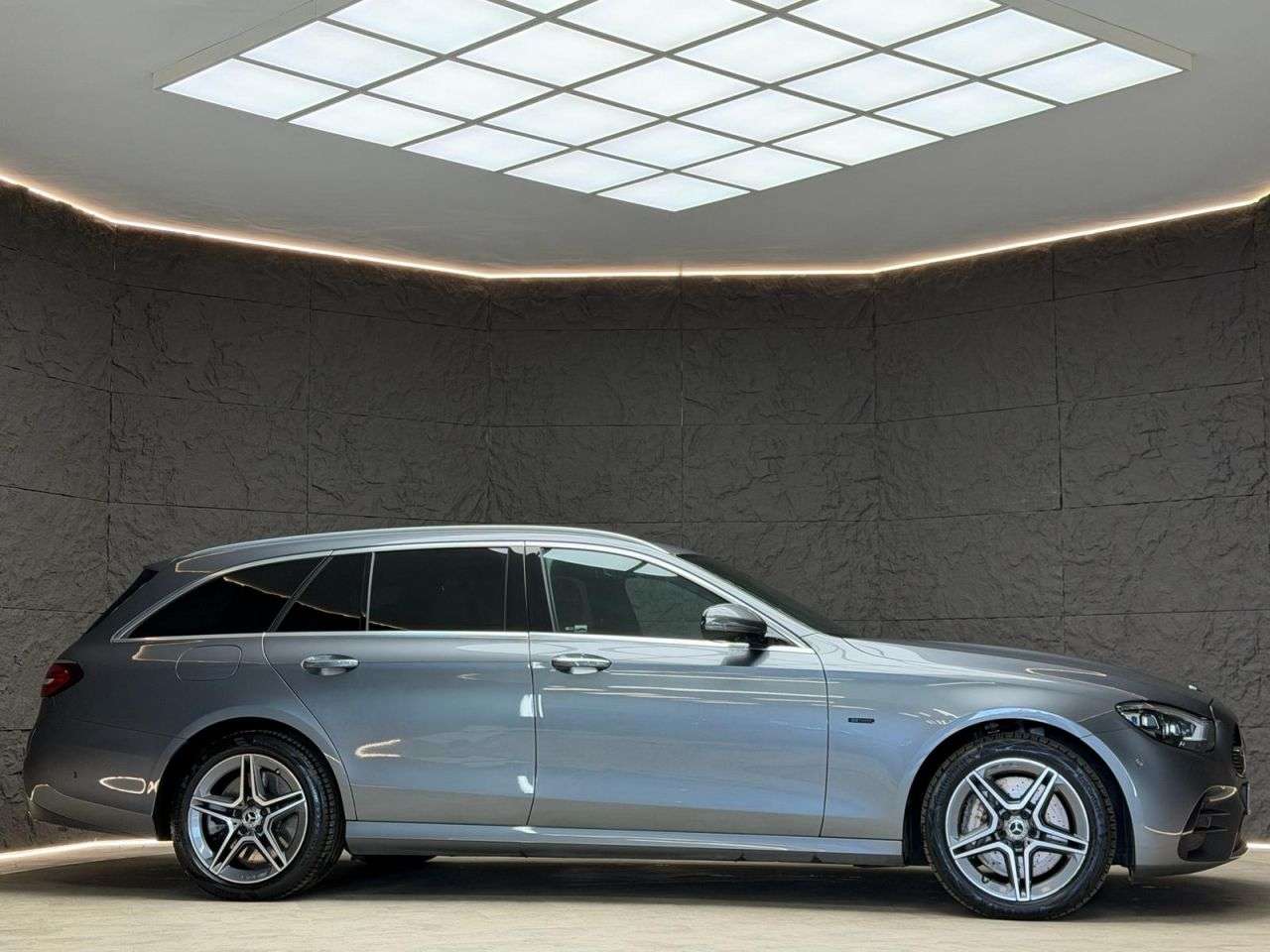 2021 MERCEDES-BENZ E-CLASS 2021 MERCEDES-BENZ E-CLASS