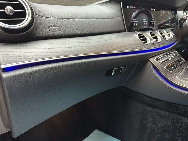 2021 MERCEDES-BENZ E CLASS 2021 MERCEDES-BENZ E CLASS