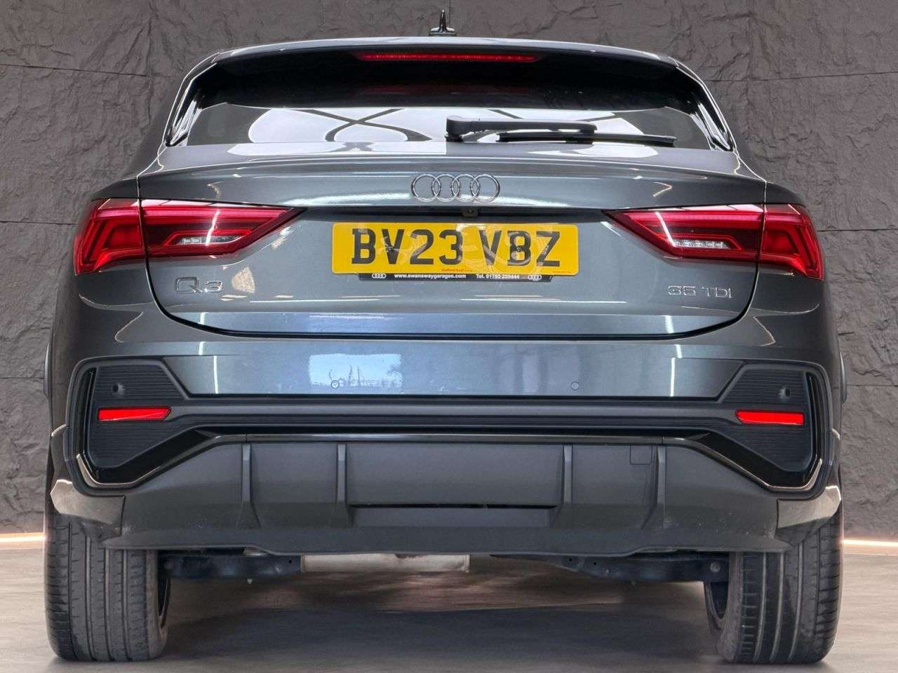 2023 AUDI Q3 2023 AUDI Q3