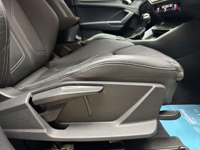 2023 AUDI Q3 2023 AUDI Q3