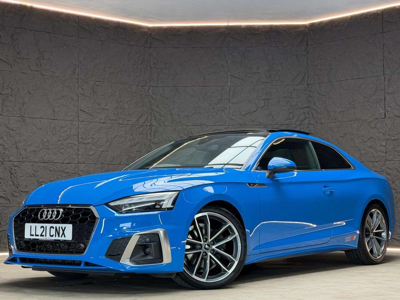 A 2021 AUDI A5 2.0 TDI 35 S line Coupe 2dr Diesel S Tronic Euro 6 (s/s) (163 ps) SUNROOF, A 2021 AUDI A5 2.0 TDI 35 S line Coupe 2dr Diesel S Tronic Euro 6 (s/s) (163 ps) SUNROOF,