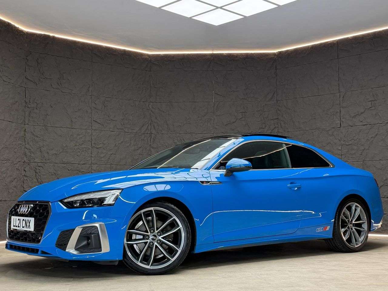 2021 AUDI A5 2021 AUDI A5