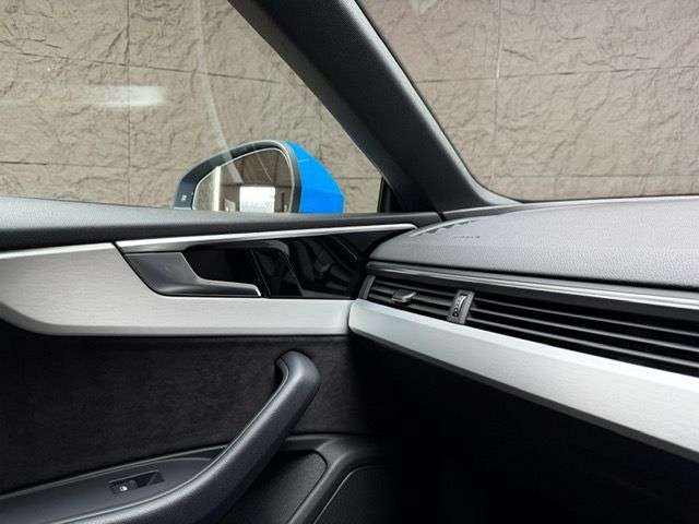 2021 AUDI A5 2021 AUDI A5