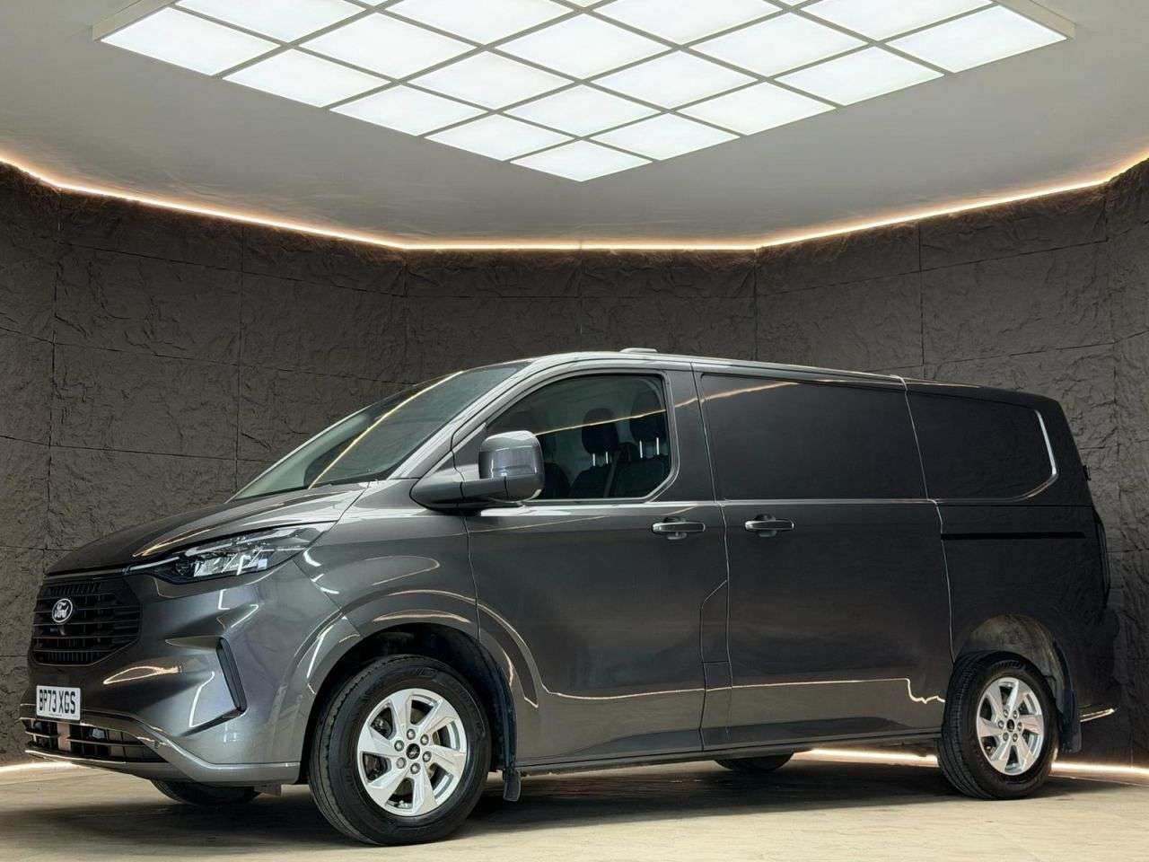 A 2023 FORD TRANSIT CUSTOM 2.0 300 EcoBlue Limited Panel Van 5dr Diesel Manual L1 H1 Euro 6 (s/s) (136 A 2023 FORD TRANSIT CUSTOM 2.0 300 EcoBlue Limited Panel Van 5dr Diesel Manual L1 H1 Euro 6 (s/s) (136