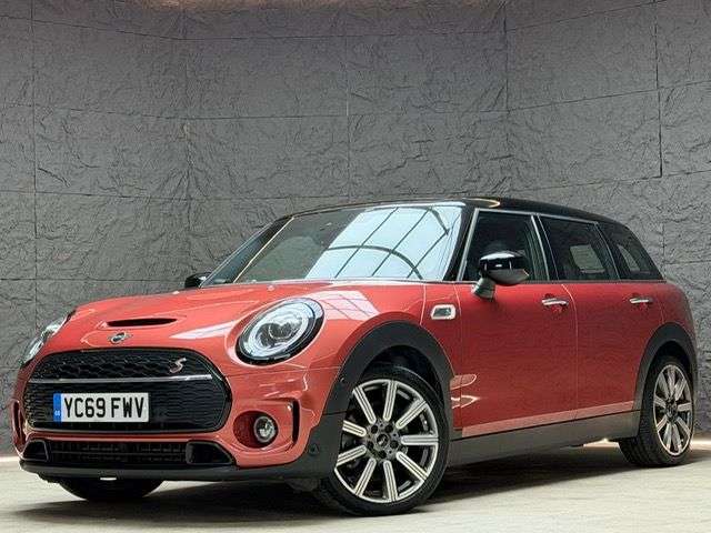 A 2019 MINI CLUBMAN 2.0 Cooper S Exclusive Estate 6dr Petrol Steptronic Euro 6 (s/s) (192 ps) S A 2019 MINI CLUBMAN 2.0 Cooper S Exclusive Estate 6dr Petrol Steptronic Euro 6 (s/s) (192 ps) S