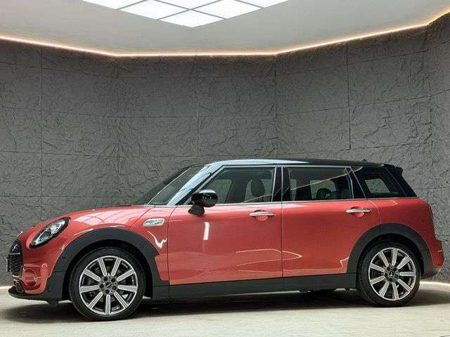 2019 MINI CLUBMAN 2019 MINI CLUBMAN