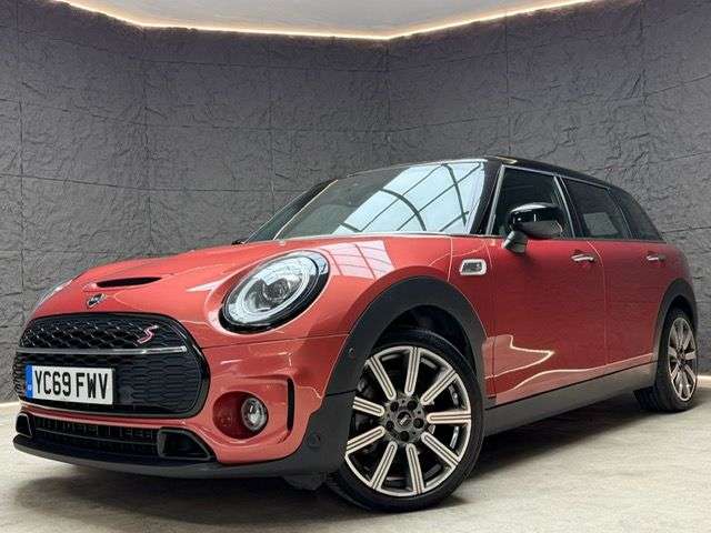 A 2019 MINI CLUBMAN 2.0 Cooper S Exclusive Estate 6dr Petrol Steptronic Euro 6 (s/s) (192 ps) S A 2019 MINI CLUBMAN 2.0 Cooper S Exclusive Estate 6dr Petrol Steptronic Euro 6 (s/s) (192 ps) S