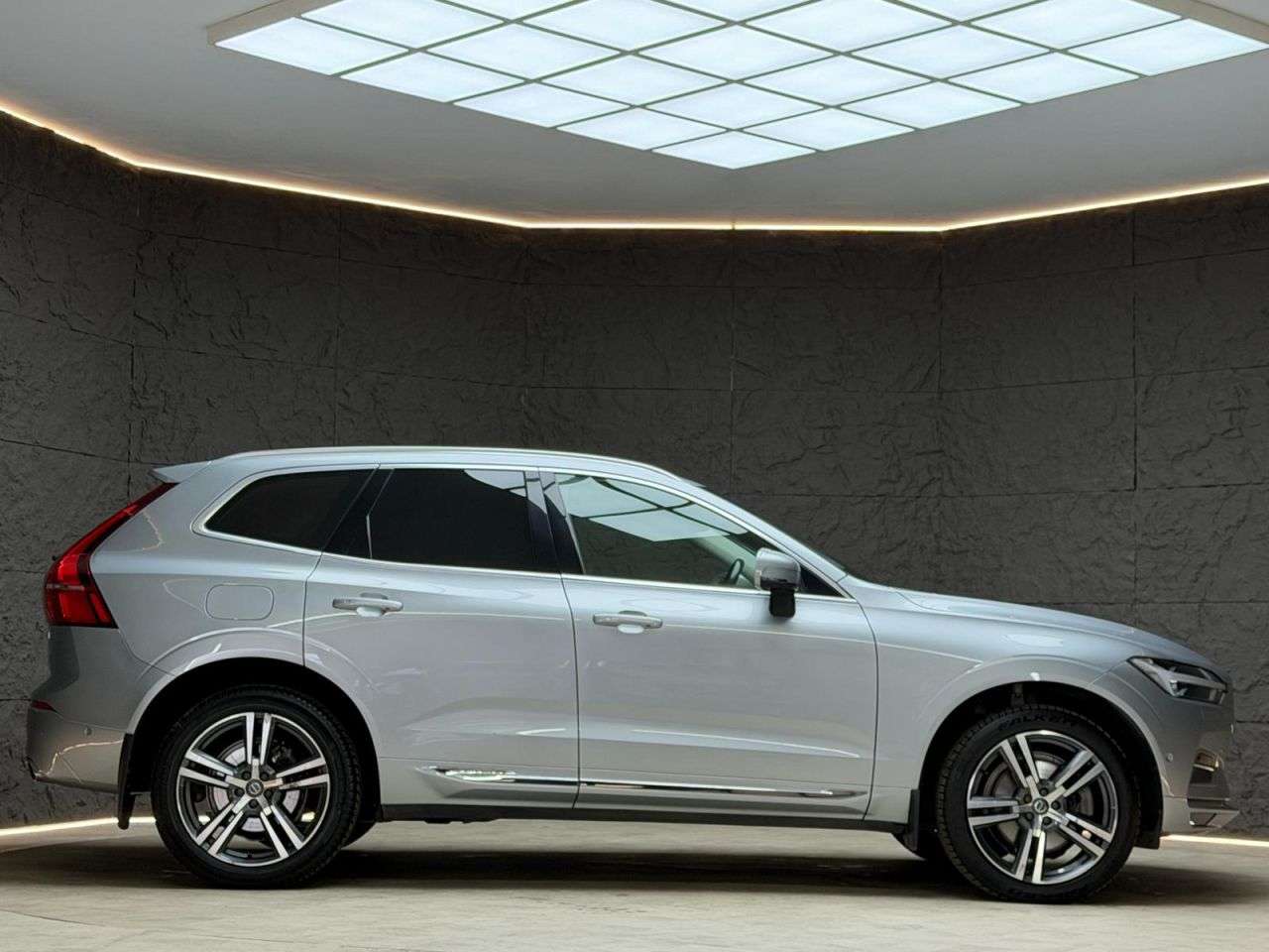 2018 VOLVO XC60 2018 VOLVO XC60