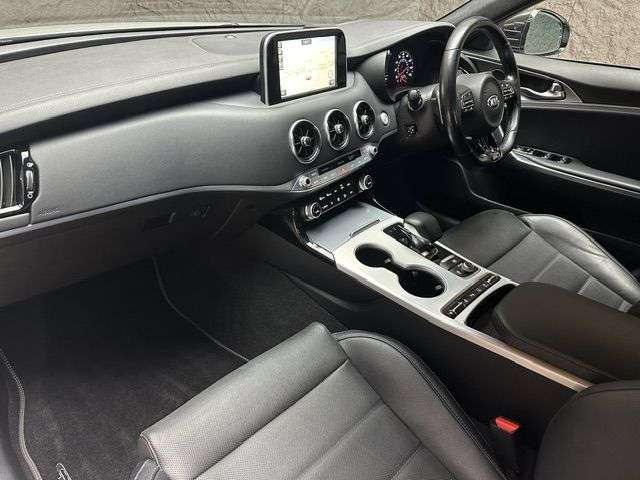 2018 KIA STINGER 2018 KIA STINGER