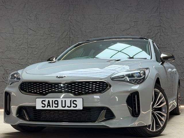 A 2019 KIA STINGER 2.2 CRDi GT-Line S Gran Turismo 5dr Diesel Auto Euro 6 (s/s) (197 bhp) SUNR A 2019 KIA STINGER 2.2 CRDi GT-Line S Gran Turismo 5dr Diesel Auto Euro 6 (s/s) (197 bhp) SUNR