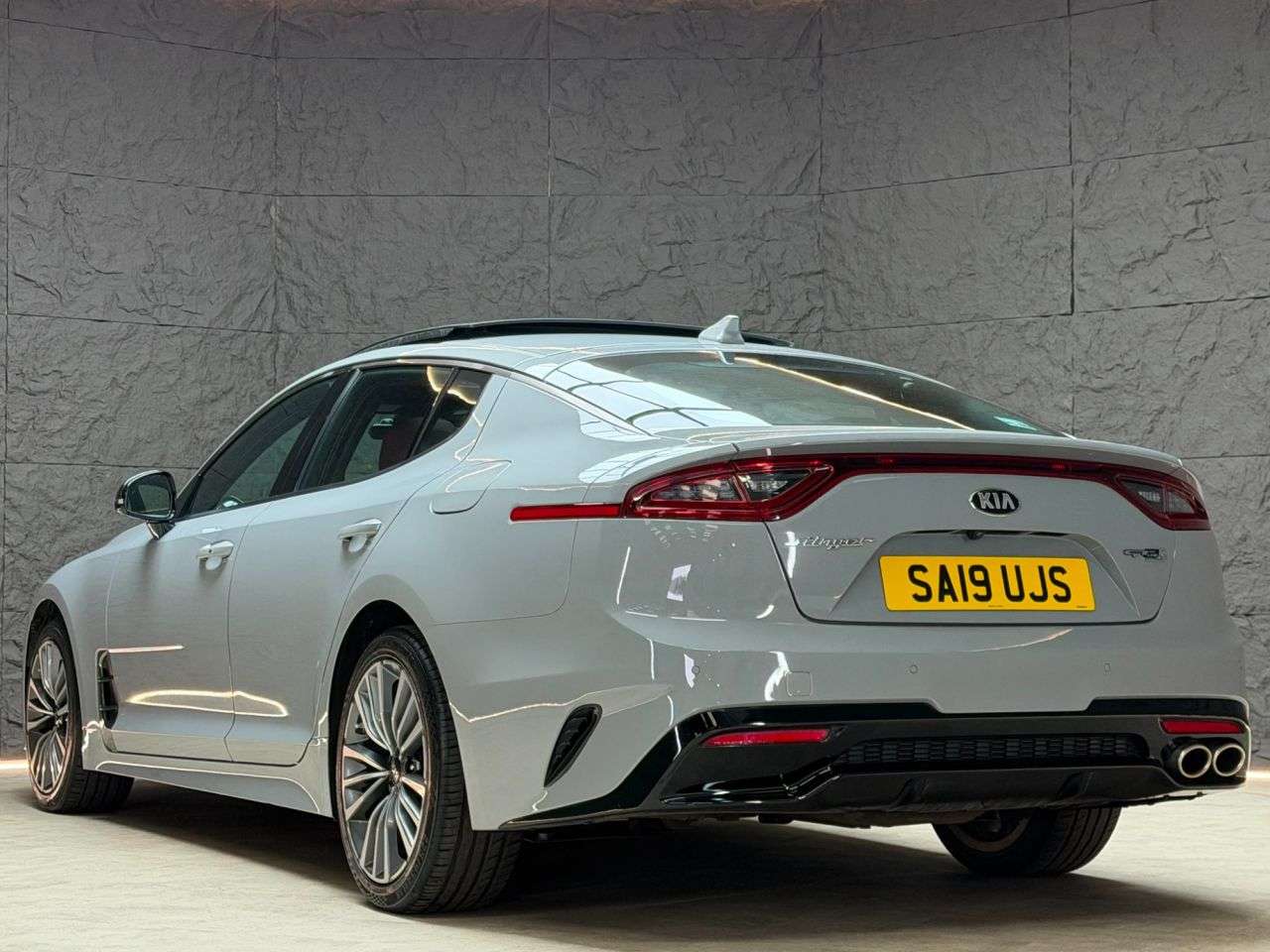 2019 KIA STINGER 2019 KIA STINGER