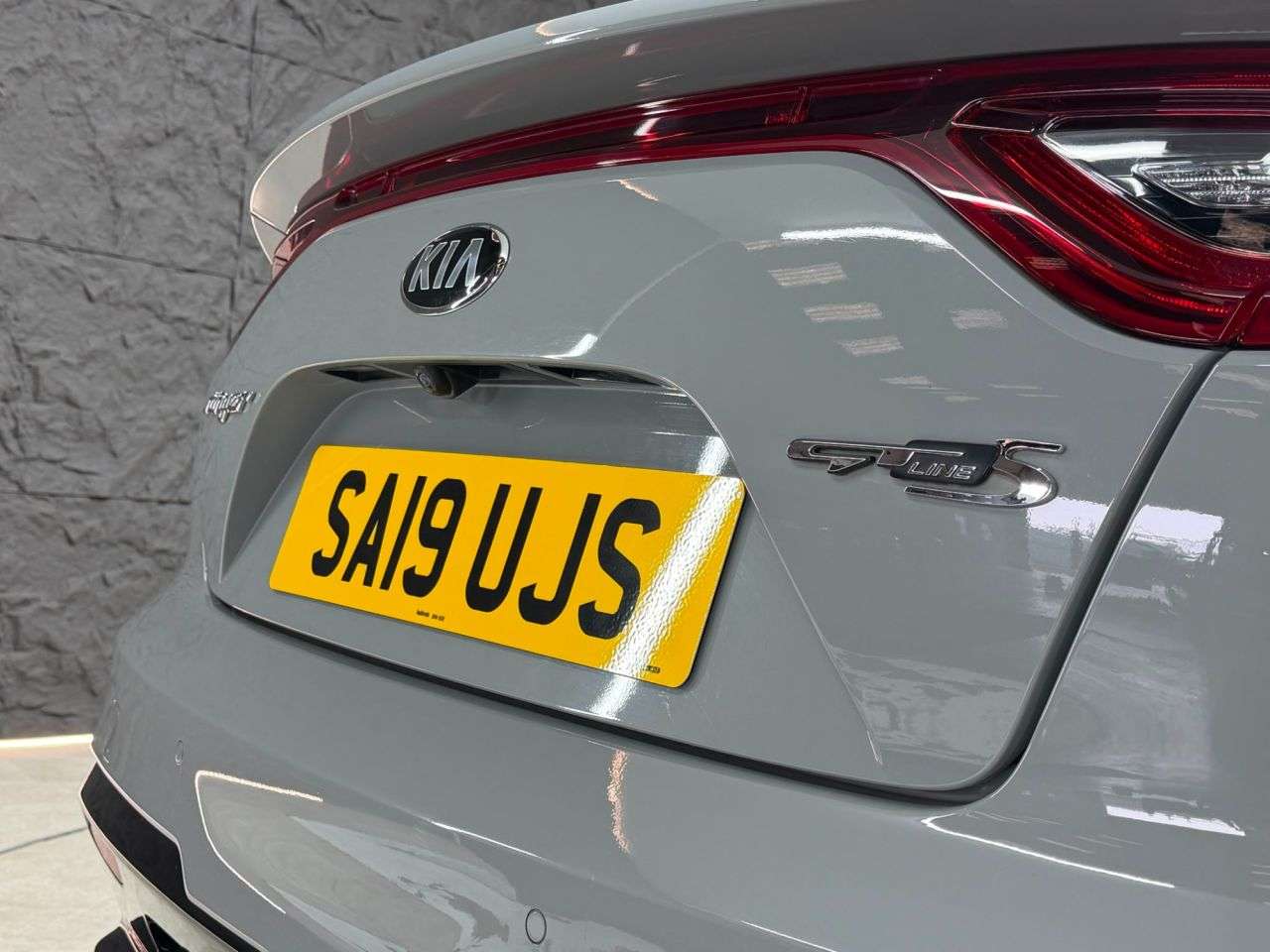 2019 KIA STINGER 2019 KIA STINGER