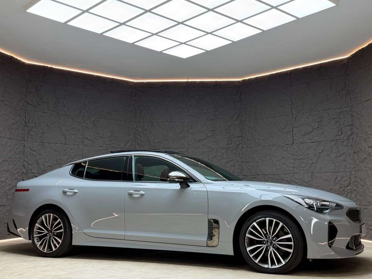 2019 KIA STINGER 2019 KIA STINGER