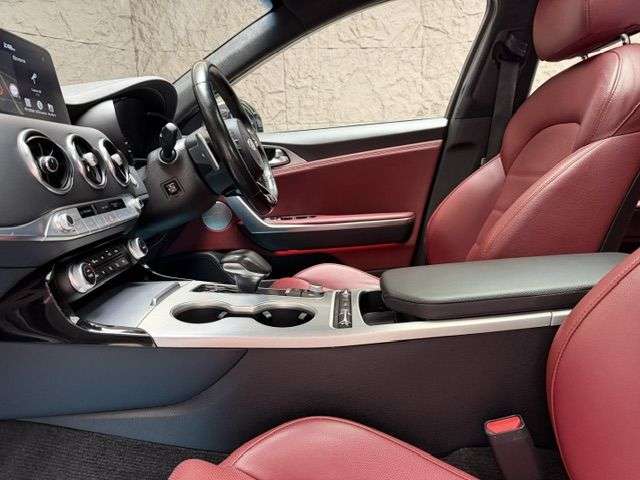 2019 KIA STINGER 2019 KIA STINGER
