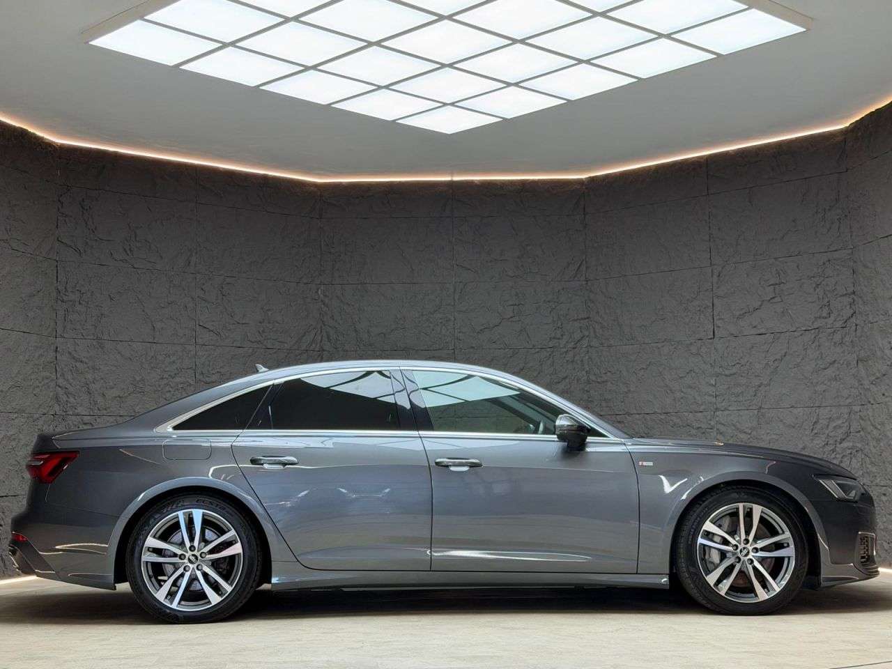 2021 AUDI A6 SALOON 2021 AUDI A6 SALOON