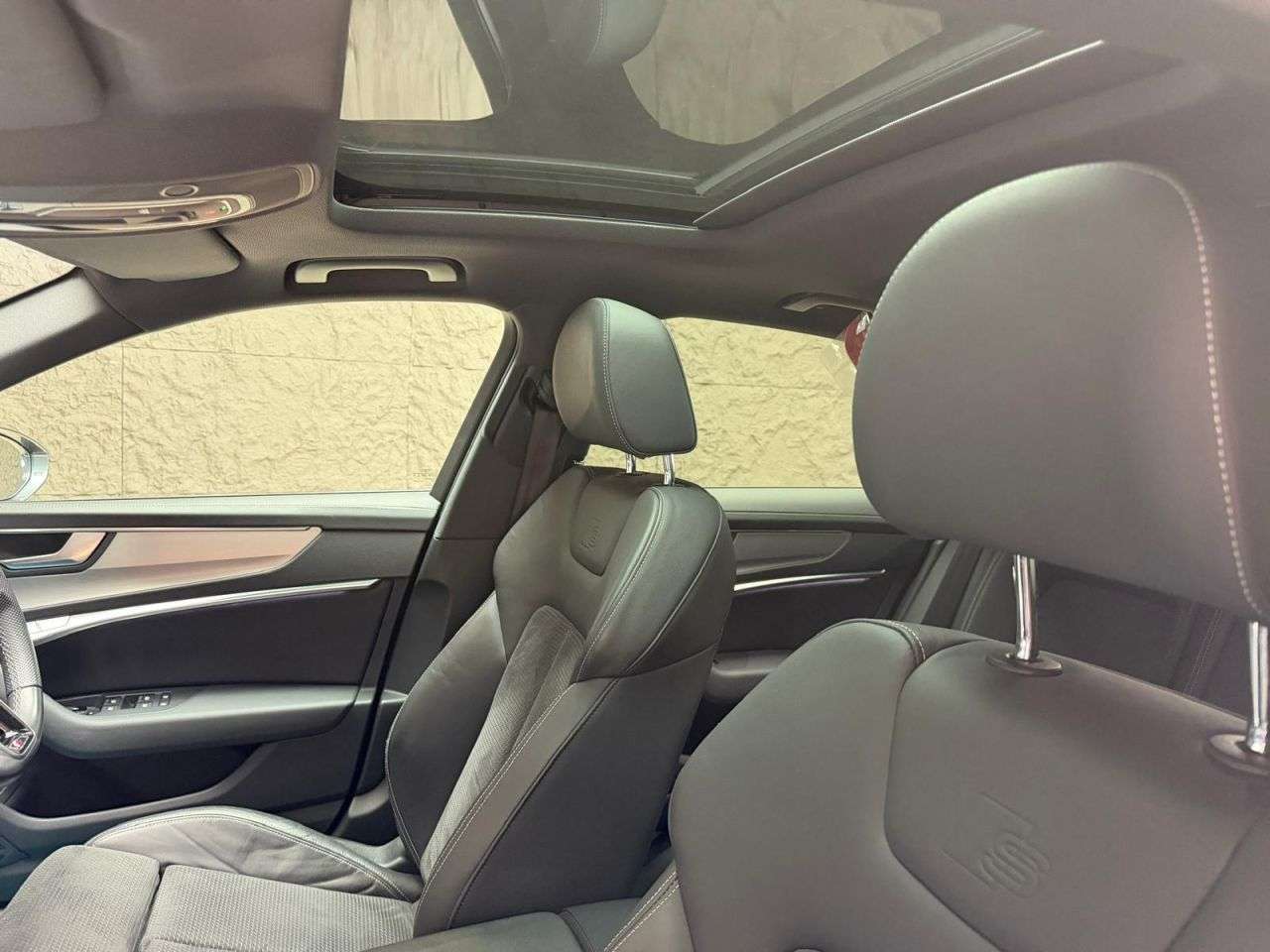 A 2021 AUDI A6 SALOON 2.0 TFSIe 50 S line Saloon 4dr Petrol Plug-in Hybrid S Tronic quattro Euro A 2021 AUDI A6 SALOON 2.0 TFSIe 50 S line Saloon 4dr Petrol Plug-in Hybrid S Tronic quattro Euro