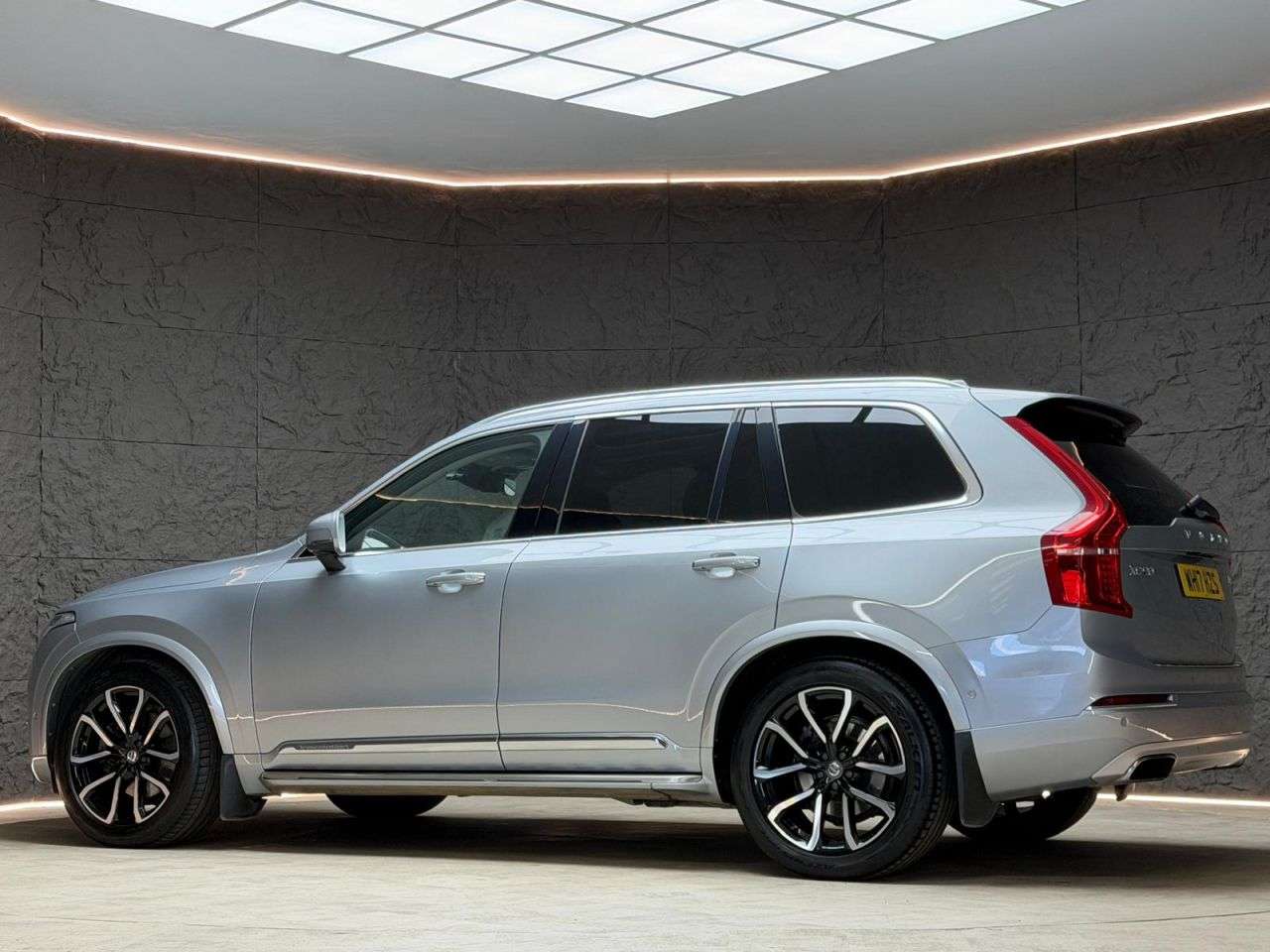 2017 VOLVO XC90 2017 VOLVO XC90