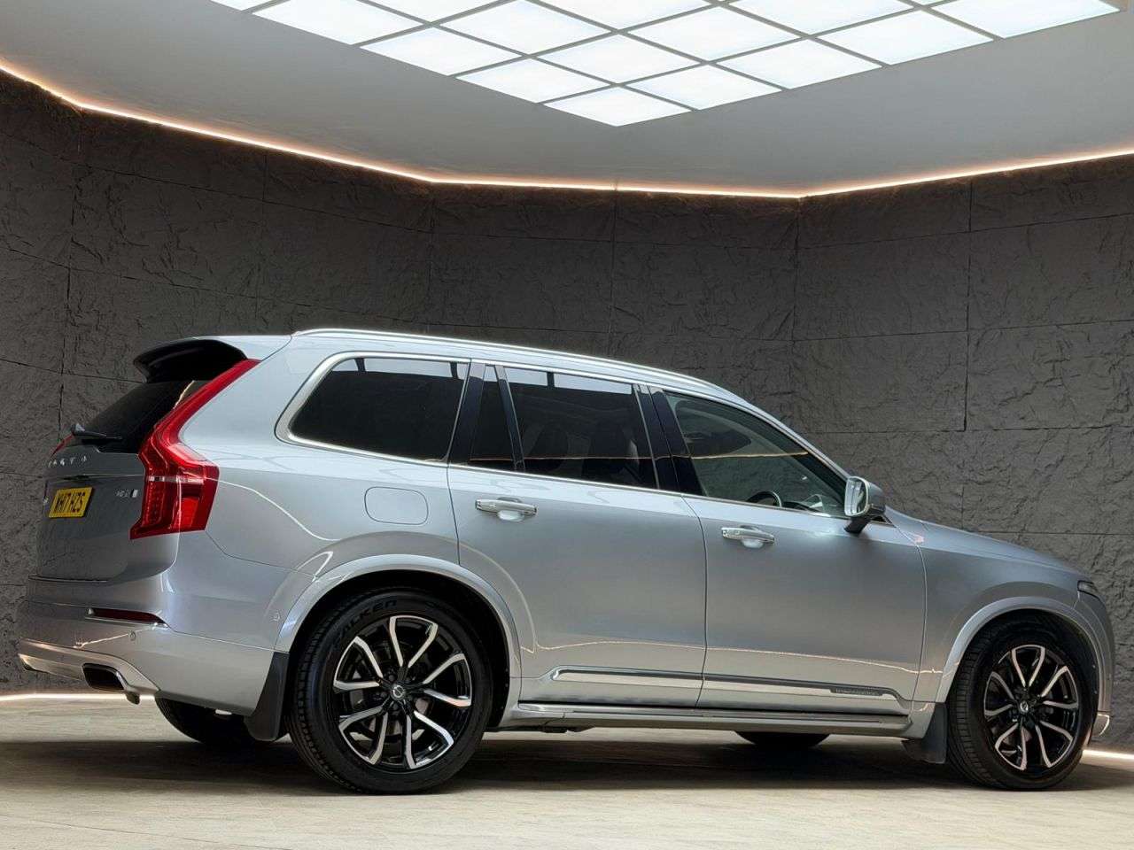 2017 VOLVO XC90 2017 VOLVO XC90