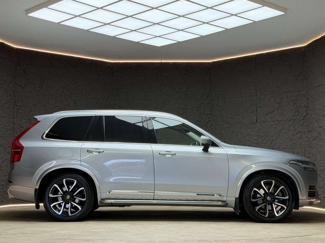 2017 VOLVO XC90 2017 VOLVO XC90