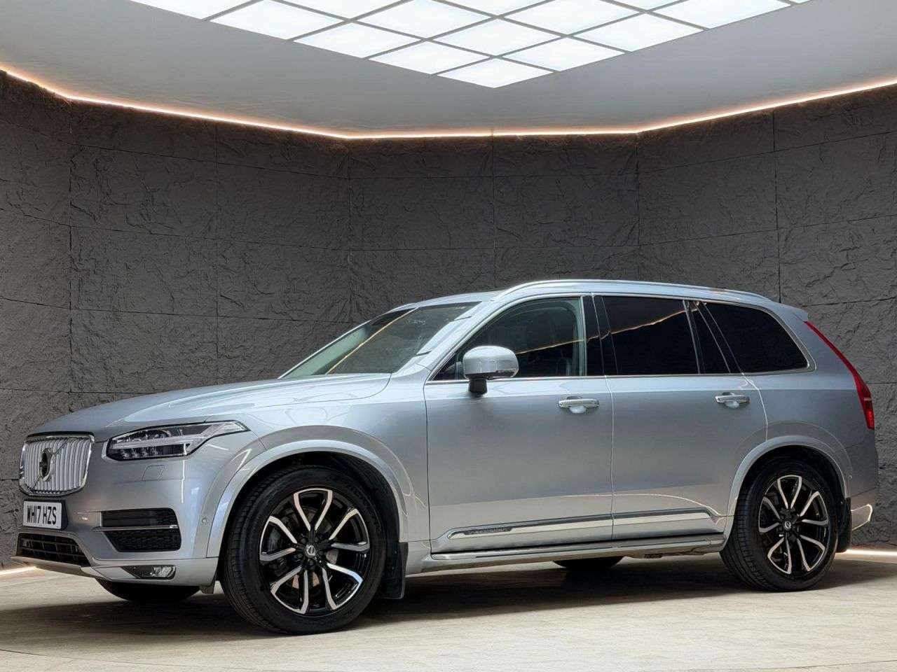 2017 VOLVO XC90 2017 VOLVO XC90