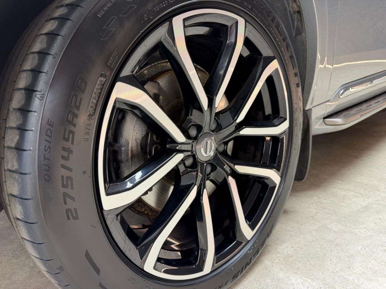 2017 VOLVO XC90 2017 VOLVO XC90