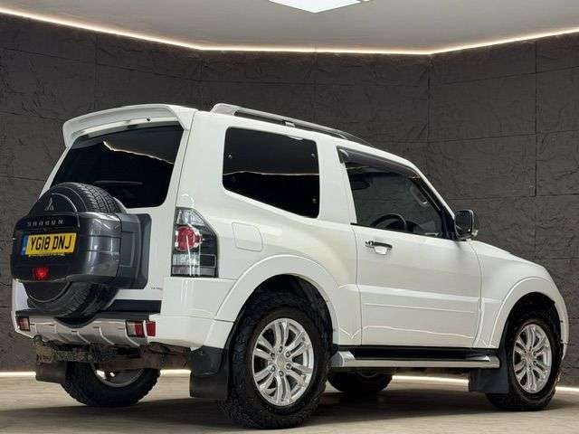 2018 MITSUBISHI SHOGUN 2018 MITSUBISHI SHOGUN