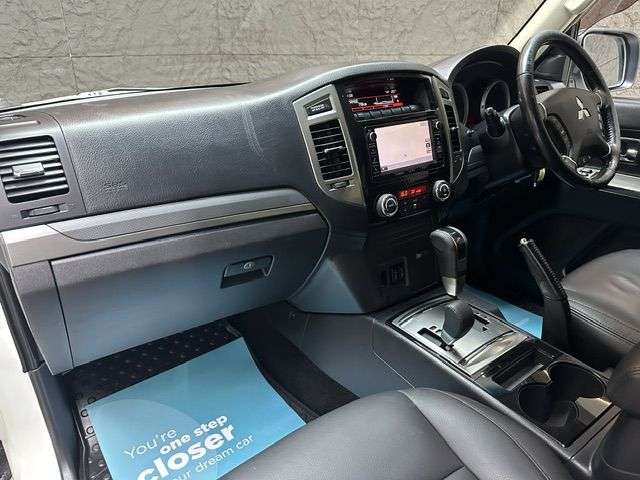 2018 MITSUBISHI SHOGUN 2018 MITSUBISHI SHOGUN