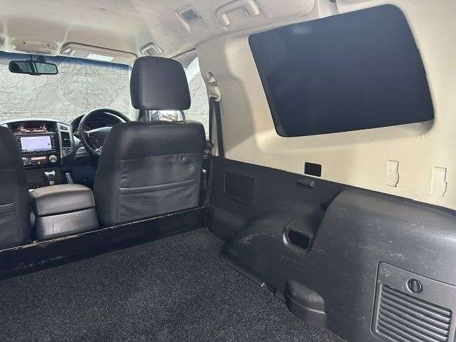 2018 MITSUBISHI SHOGUN 2018 MITSUBISHI SHOGUN