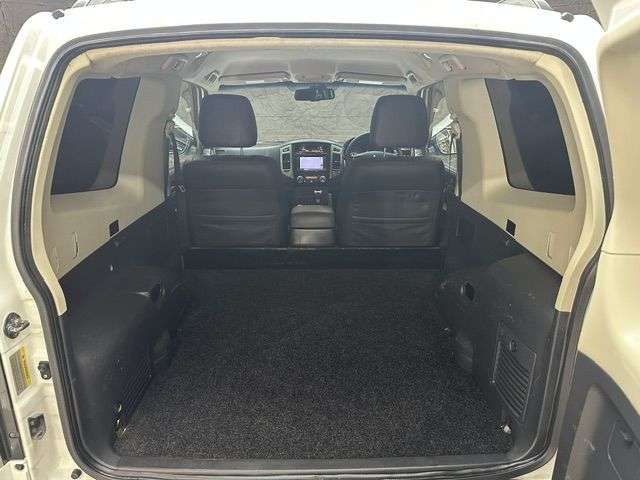 2018 MITSUBISHI SHOGUN 2018 MITSUBISHI SHOGUN
