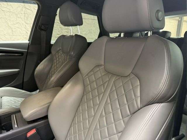 2019 AUDI Q5 2019 AUDI Q5