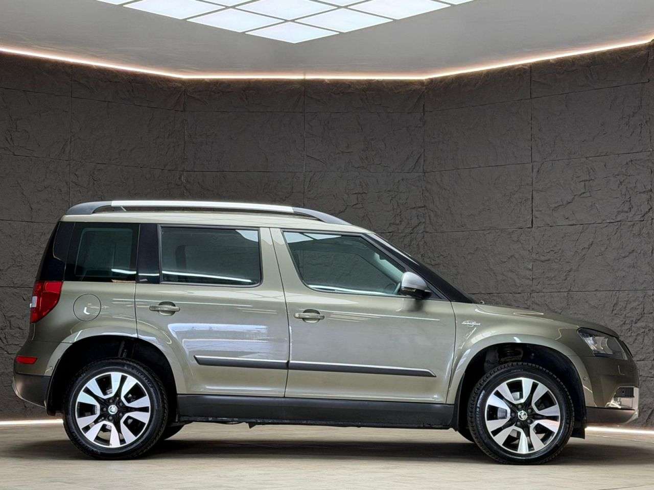 2016 SKODA YETI 2016 SKODA YETI