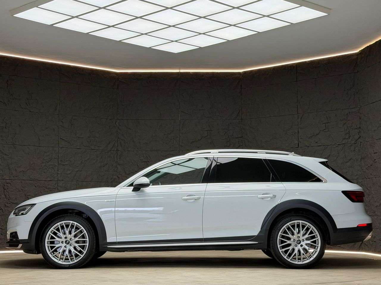 2018 AUDI A4 ALLROAD 2018 AUDI A4 ALLROAD