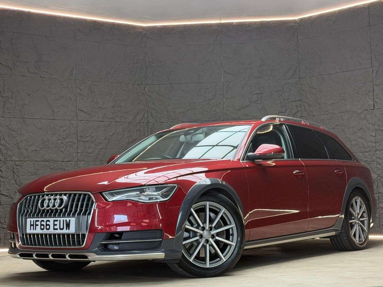 A 2016 AUDI A6 ALLROAD 3.0 BiTDI V6 Sport Estate 5dr Diesel Tiptronic quattro Euro 6 (s/s) (320 ps A 2016 AUDI A6 ALLROAD 3.0 BiTDI V6 Sport Estate 5dr Diesel Tiptronic quattro Euro 6 (s/s) (320 ps