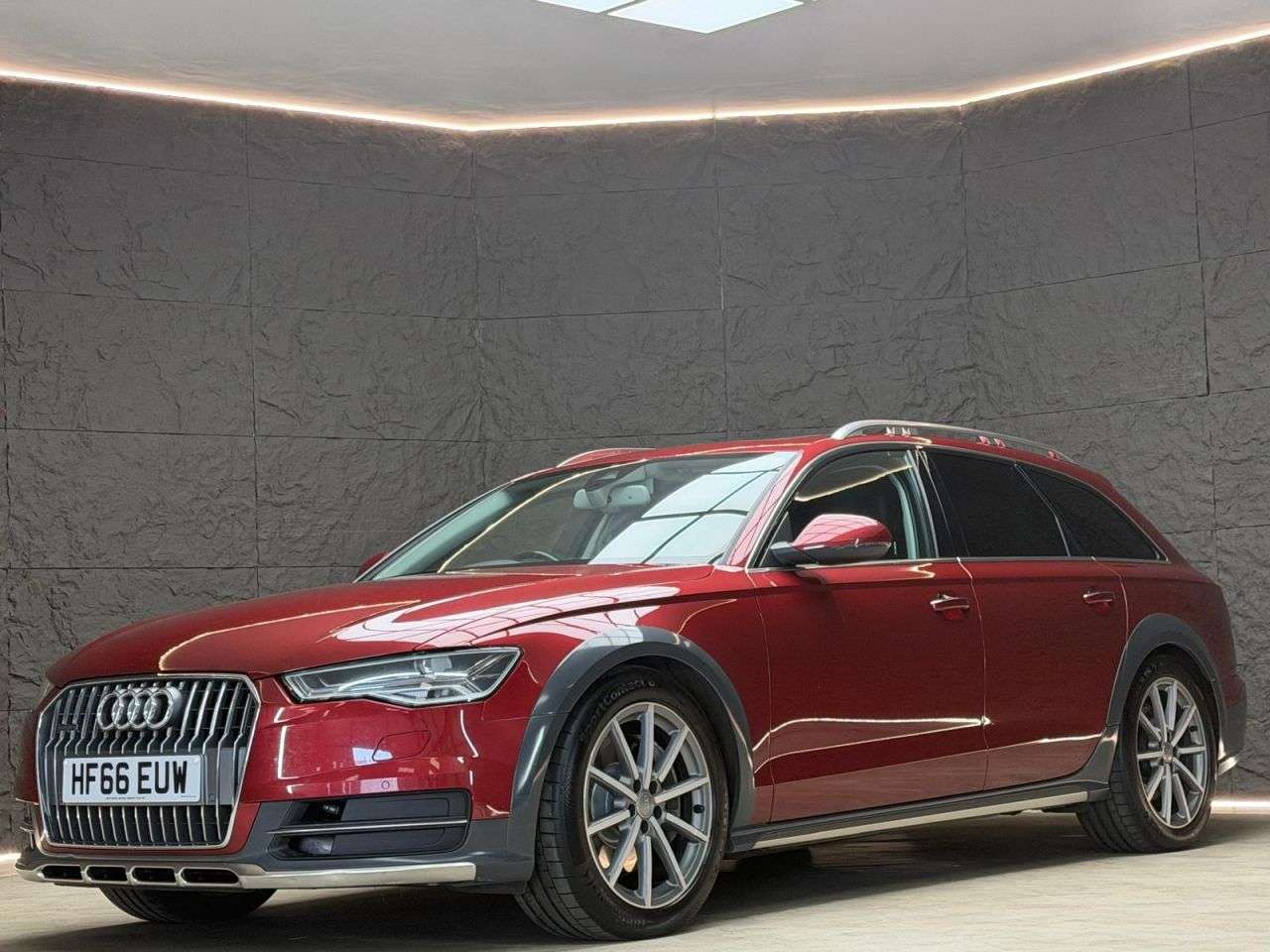 A 2016 AUDI A6 ALLROAD 3.0 BiTDI V6 Sport Estate 5dr Diesel Tiptronic quattro Euro 6 (s/s) (320 ps A 2016 AUDI A6 ALLROAD 3.0 BiTDI V6 Sport Estate 5dr Diesel Tiptronic quattro Euro 6 (s/s) (320 ps