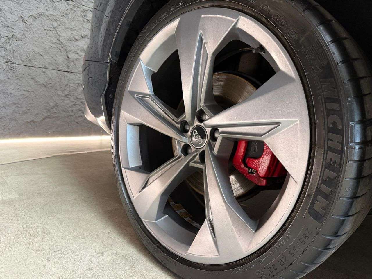 2020 AUDI SQ7 2020 AUDI SQ7