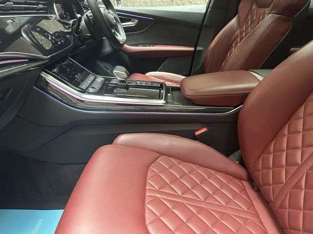 2020 AUDI SQ7 2020 AUDI SQ7