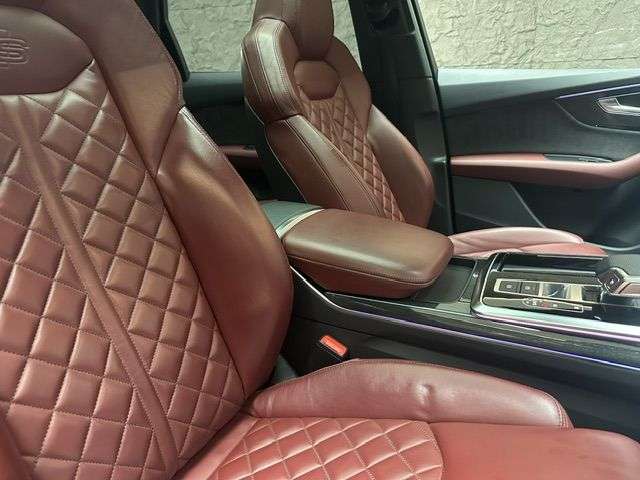 2020 AUDI SQ7 2020 AUDI SQ7