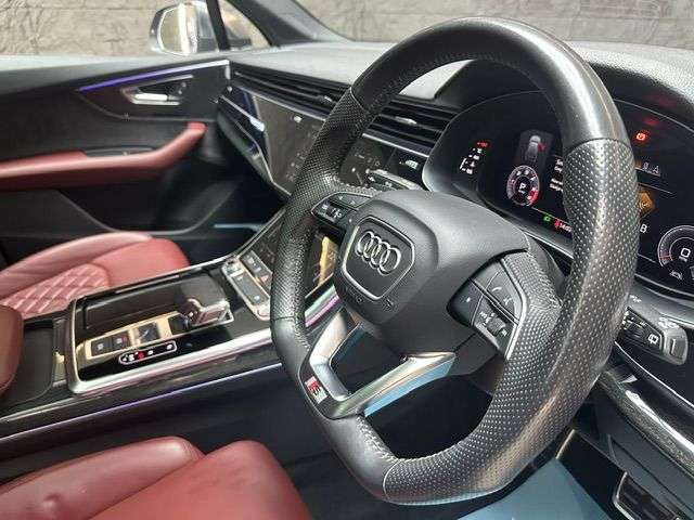 2020 AUDI SQ7 2020 AUDI SQ7