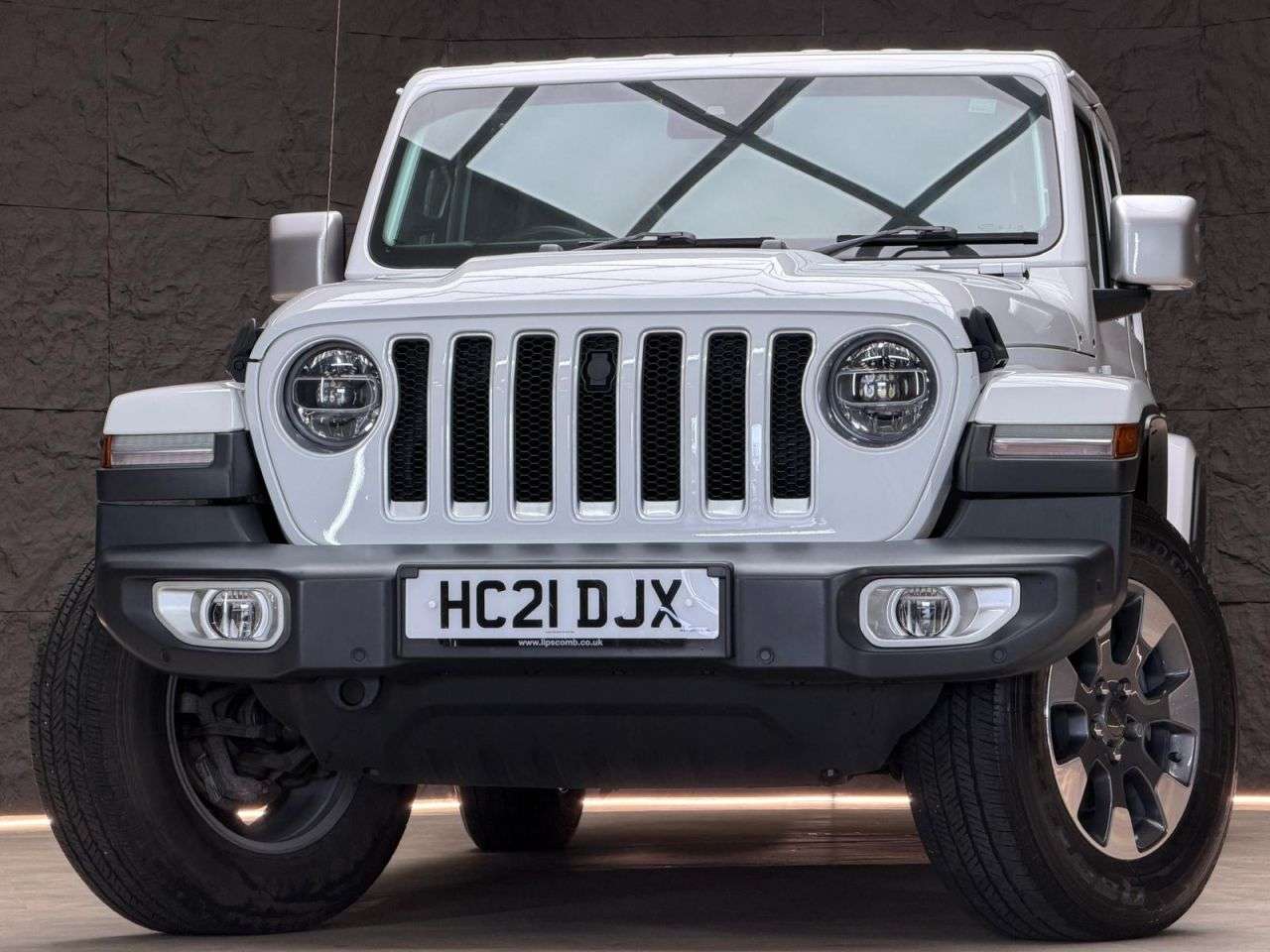 A 2021 JEEP WRANGLER 2.0 GME Overland SUV 4dr Petrol Auto 4WD Euro 6 (s/s) (272 ps) FSH, REAR CA A 2021 JEEP WRANGLER 2.0 GME Overland SUV 4dr Petrol Auto 4WD Euro 6 (s/s) (272 ps) FSH, REAR CA