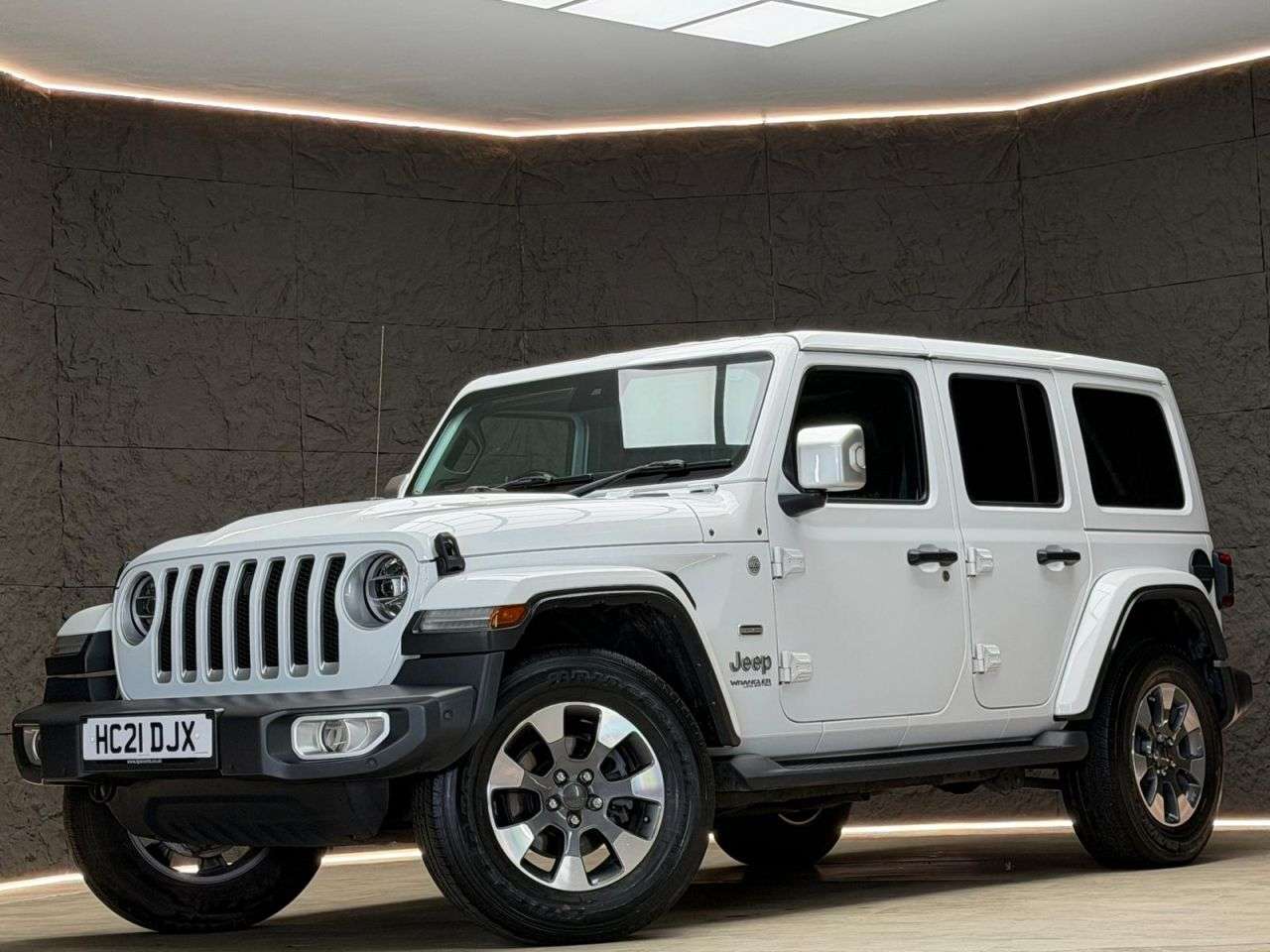 A 2021 JEEP WRANGLER 2.0 GME Overland SUV 4dr Petrol Auto 4WD Euro 6 (s/s) (272 ps) FSH, REAR CA A 2021 JEEP WRANGLER 2.0 GME Overland SUV 4dr Petrol Auto 4WD Euro 6 (s/s) (272 ps) FSH, REAR CA