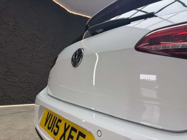 2015 VOLKSWAGEN GOLF 2015 VOLKSWAGEN GOLF