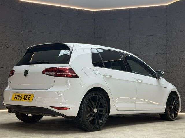 2015 VOLKSWAGEN GOLF 2015 VOLKSWAGEN GOLF