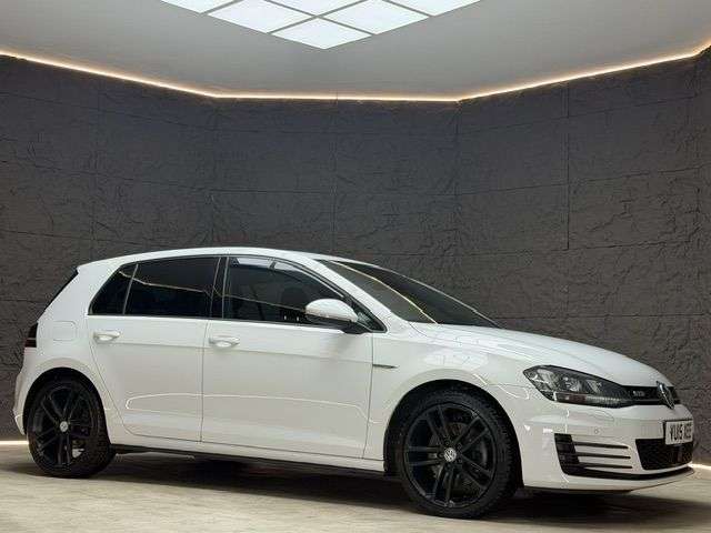 2015 VOLKSWAGEN GOLF 2015 VOLKSWAGEN GOLF