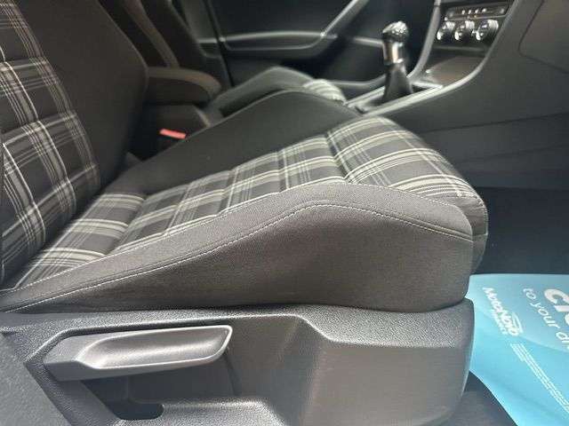 2015 VOLKSWAGEN GOLF 2015 VOLKSWAGEN GOLF
