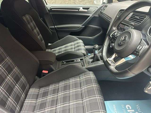 2015 VOLKSWAGEN GOLF 2015 VOLKSWAGEN GOLF