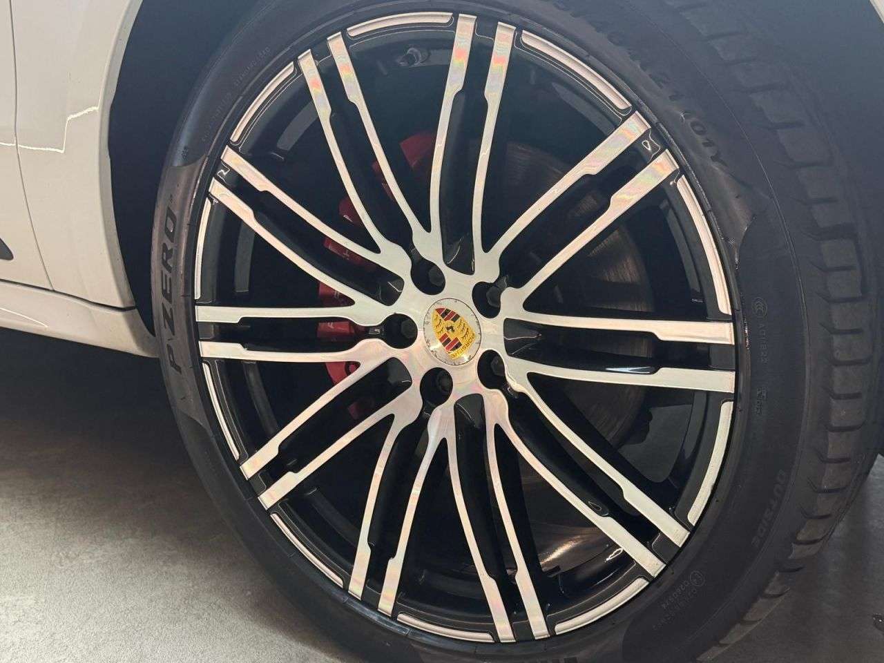 2016 PORSCHE MACAN 2016 PORSCHE MACAN