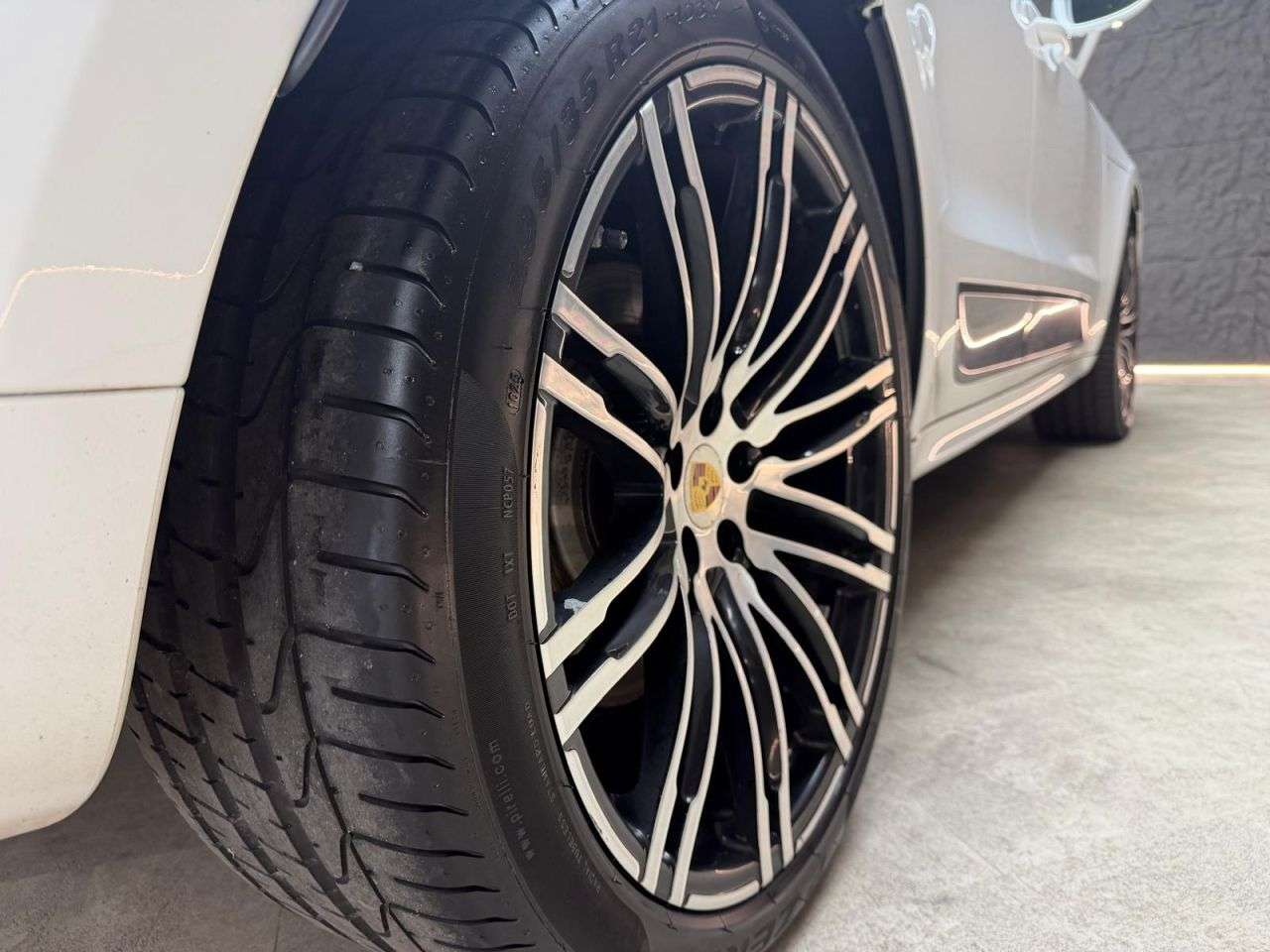 2016 PORSCHE MACAN 2016 PORSCHE MACAN